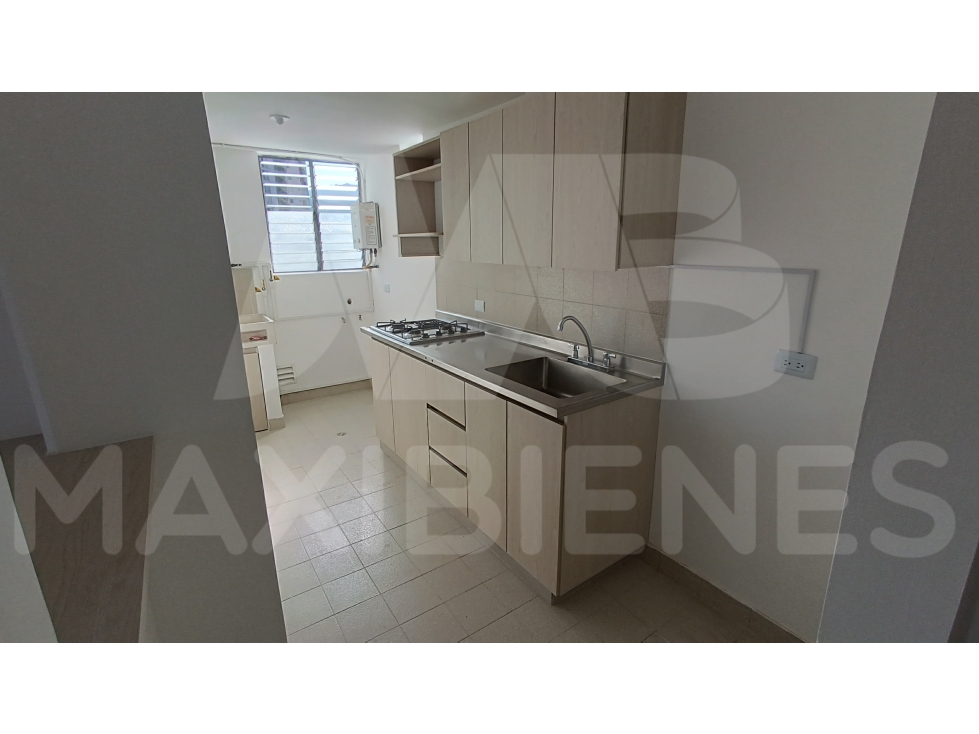 APARTAMENTO EN ARRIENDO EN EL SECTOR DE CALASANZ — foto 2