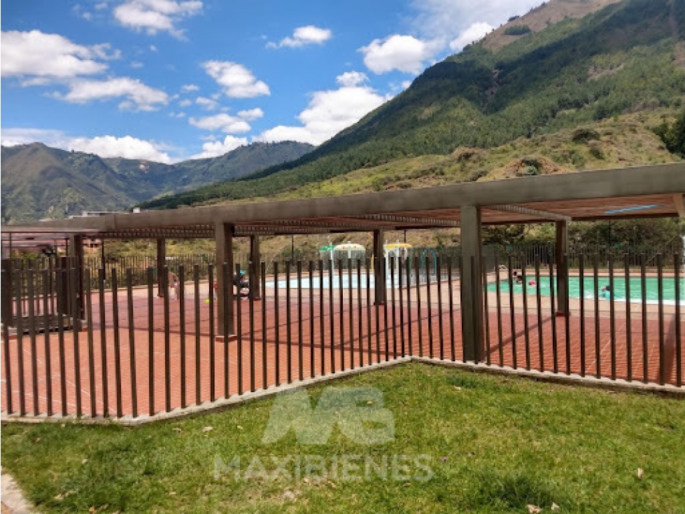 APARTAMENTO PARA ARRIENDO UBICADO EN BELLO — foto 2