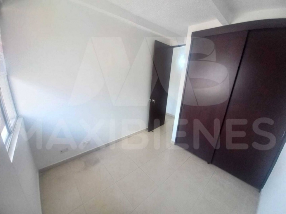 APARTAMENTO EN ARRIENDO EN EL SECTOR DE CALASANZ — foto 2