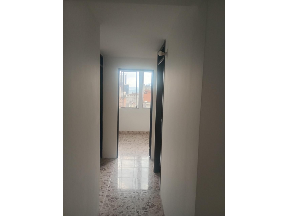 APARTAMENTO EN VENTA SECTOR PRADO CENTRO — foto 2