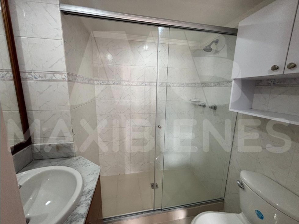 APARTAMENTO EN ARRIENDO EN EL SECTOR DE CALASANZ — foto 2