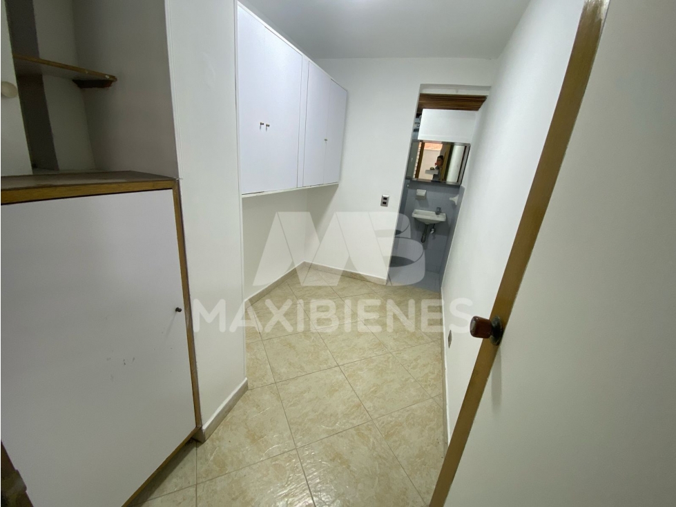 APARTAMENTO EN ARRIENDO SECTOR LAURELES — foto 2