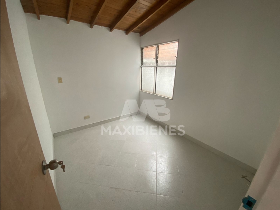 CASA EN ARRIENDO SECTOR SANTA MONICA, MEDELLIN — foto 2