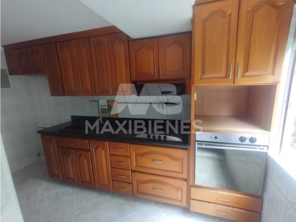 APARTAMENTO EN ARRIENDO SECTOR LAURELES — foto 2