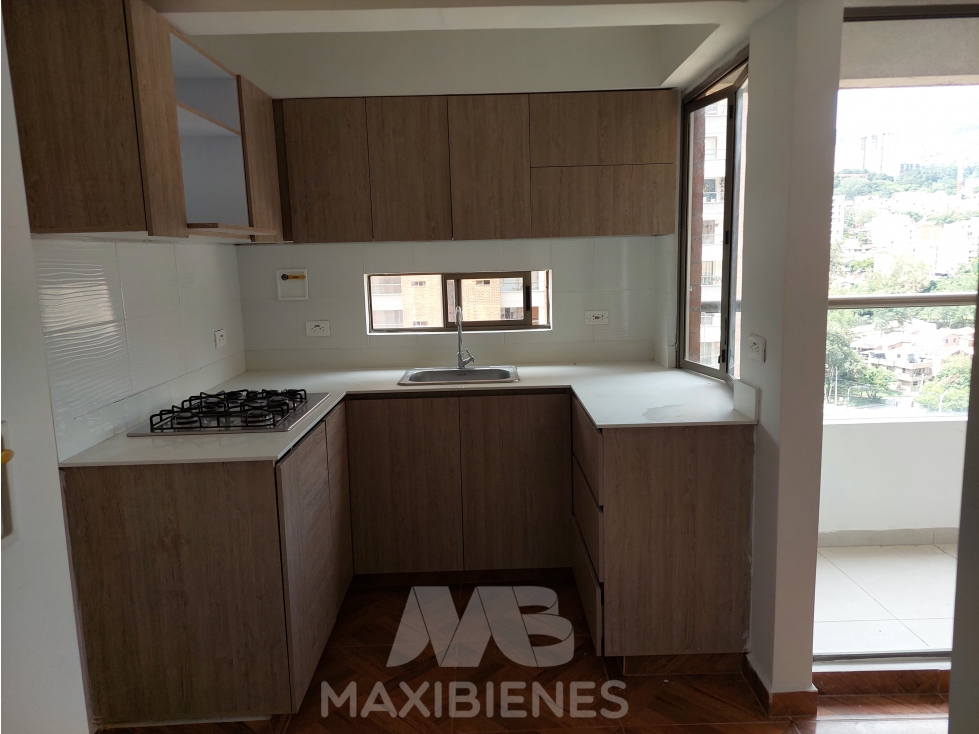 APARTAMENTO PARA ARRIENDO UBICADO EN BELLO — foto 2