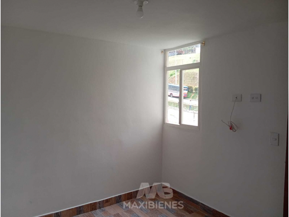 APARTAMENTO PARA ARRIENDO UBICADO EN BELLO — foto 6