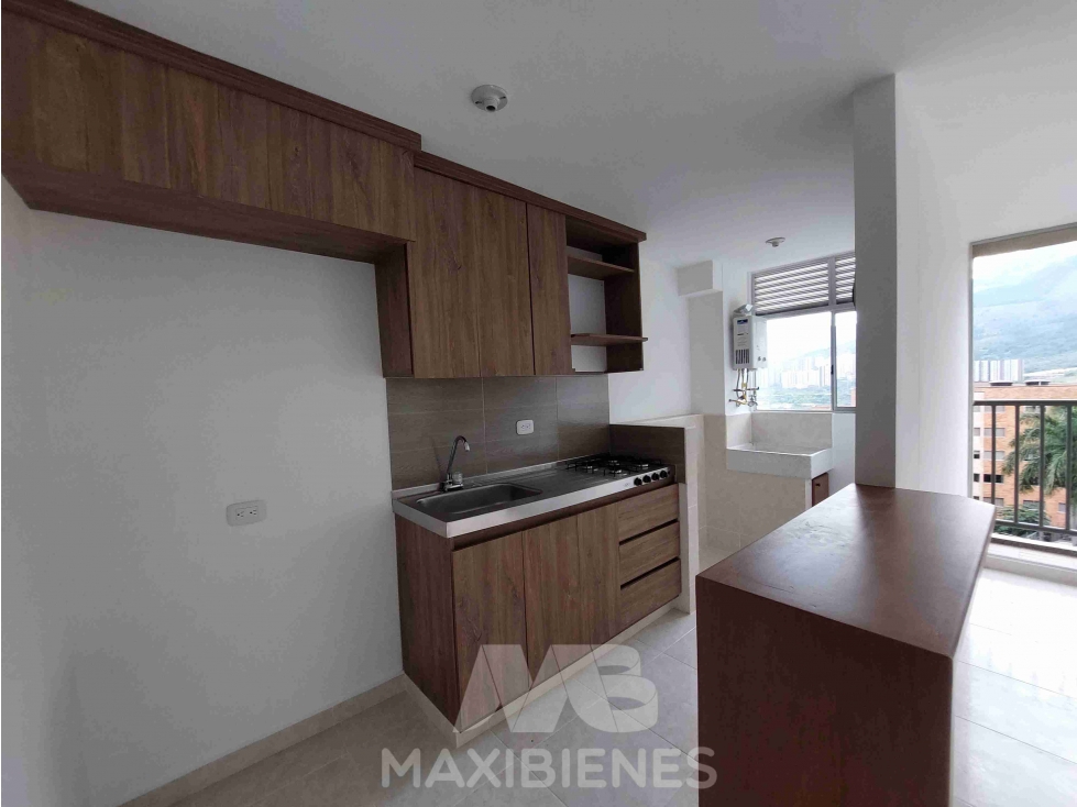 APARTAMENTO EN ARRRIENDO UBICADO EN COPACABANA — foto 2