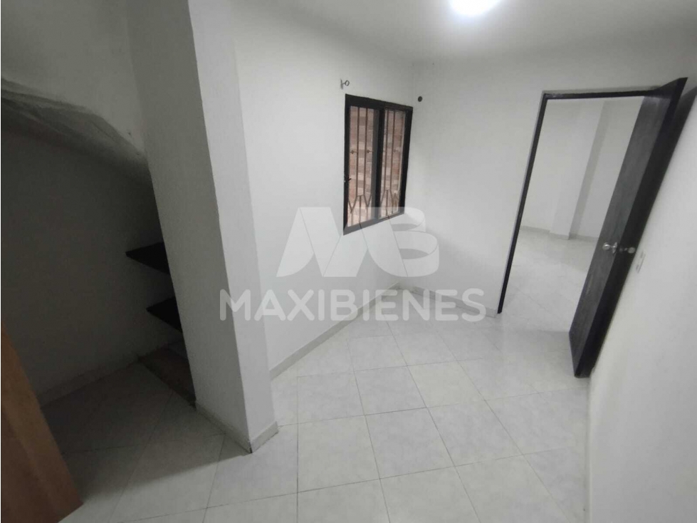 APARTAMENTO EN ARRIENDO SECTOR BARRIO CRISTOBAL — foto 2