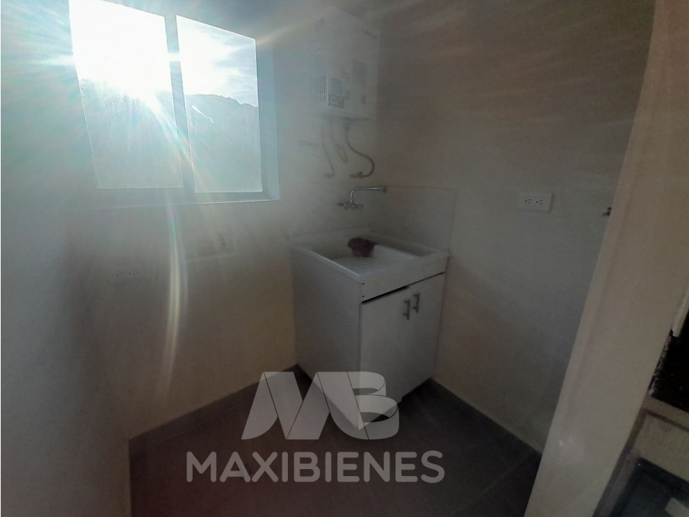 APARTAMENTO PARA ARRIENDO UBICADO EN BELLO — foto 4