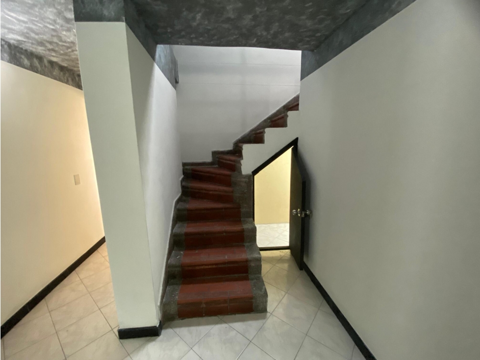 APARTAMENTO EN ARRIENDO SECTOR LA AMERICA — foto 2