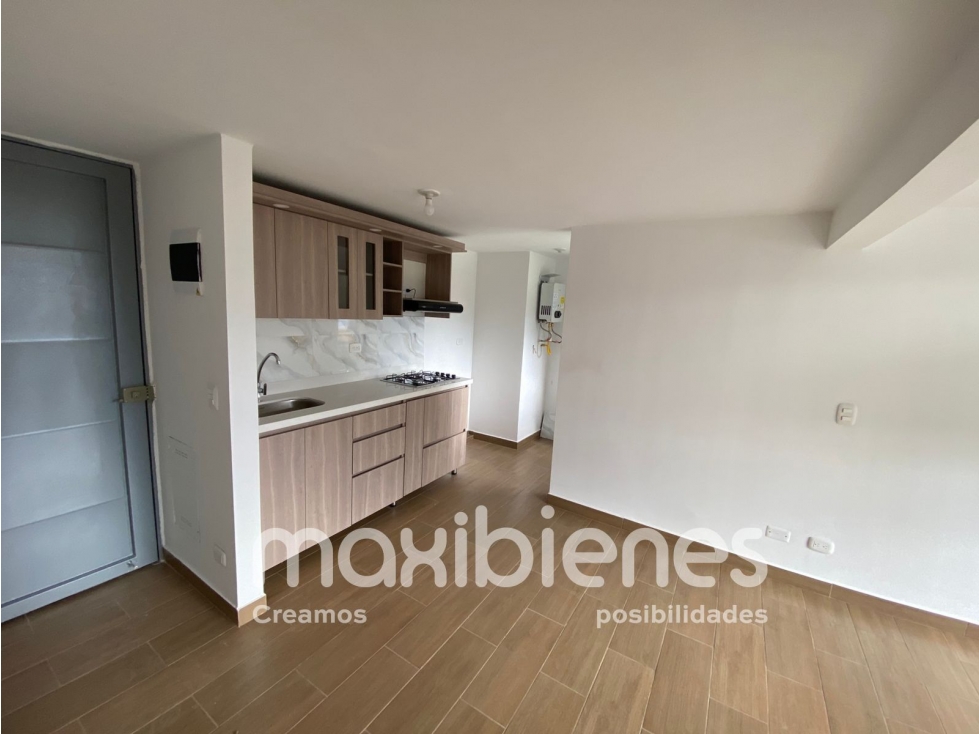 SE ARRIENDA APARTAMENTO EN SERRAMONTE BELLO.