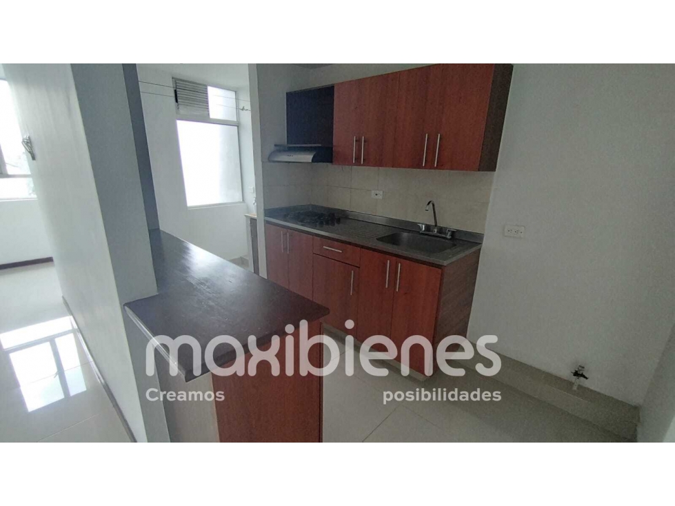 APARTAMENTO PARA ARRIENDO UBICADO EN BELLO — foto 2