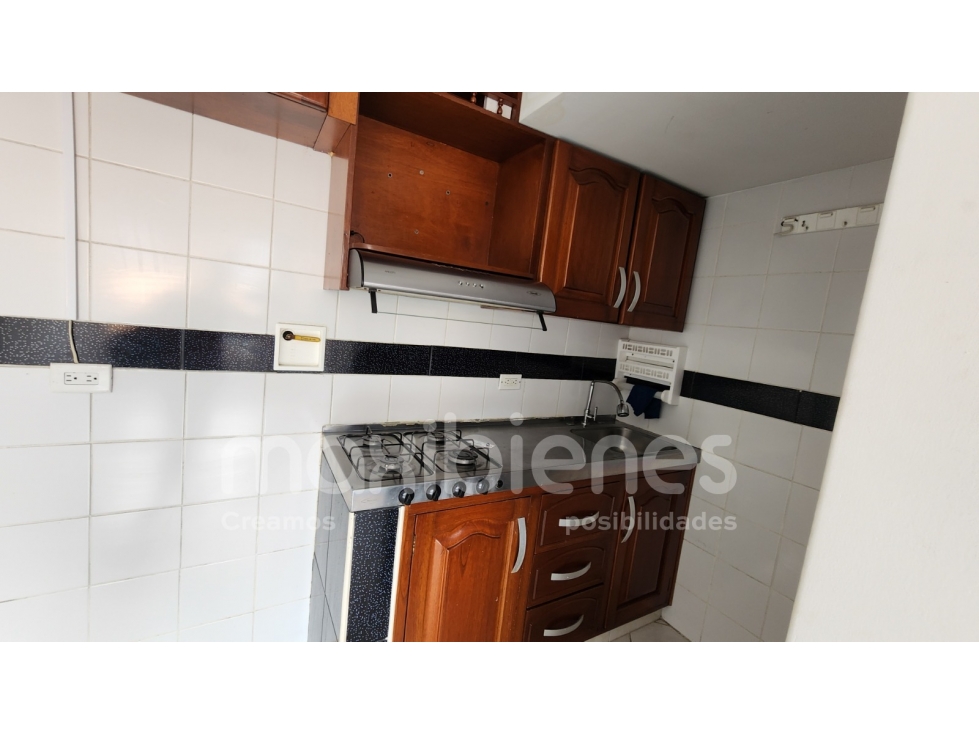 SE ARRIENDA APARTAMENTO EN TRAPICHE BELLO. — foto 2