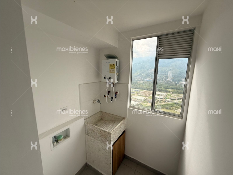 APARTAMENTO PARA ARRIENDO Y VENTA UBICADO EN BELLO - NAVARRA — foto 2