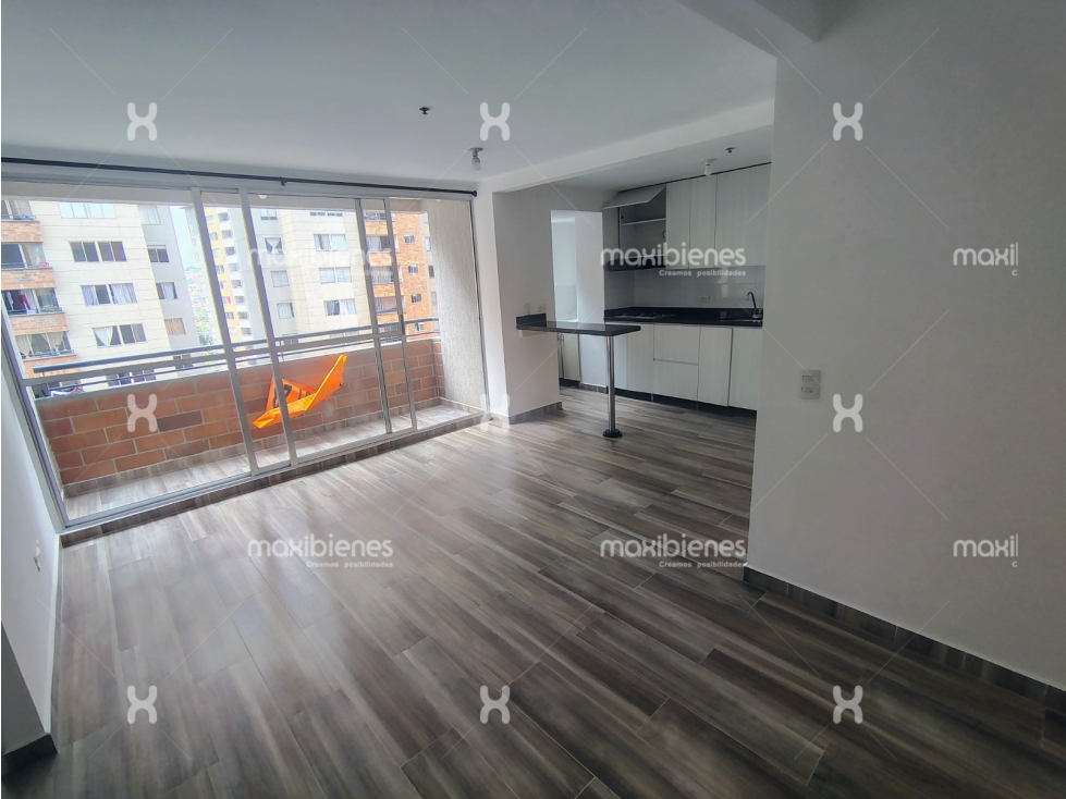 SE ARRIENDA APARTAMENTO EN SANTA ANA BELLO.