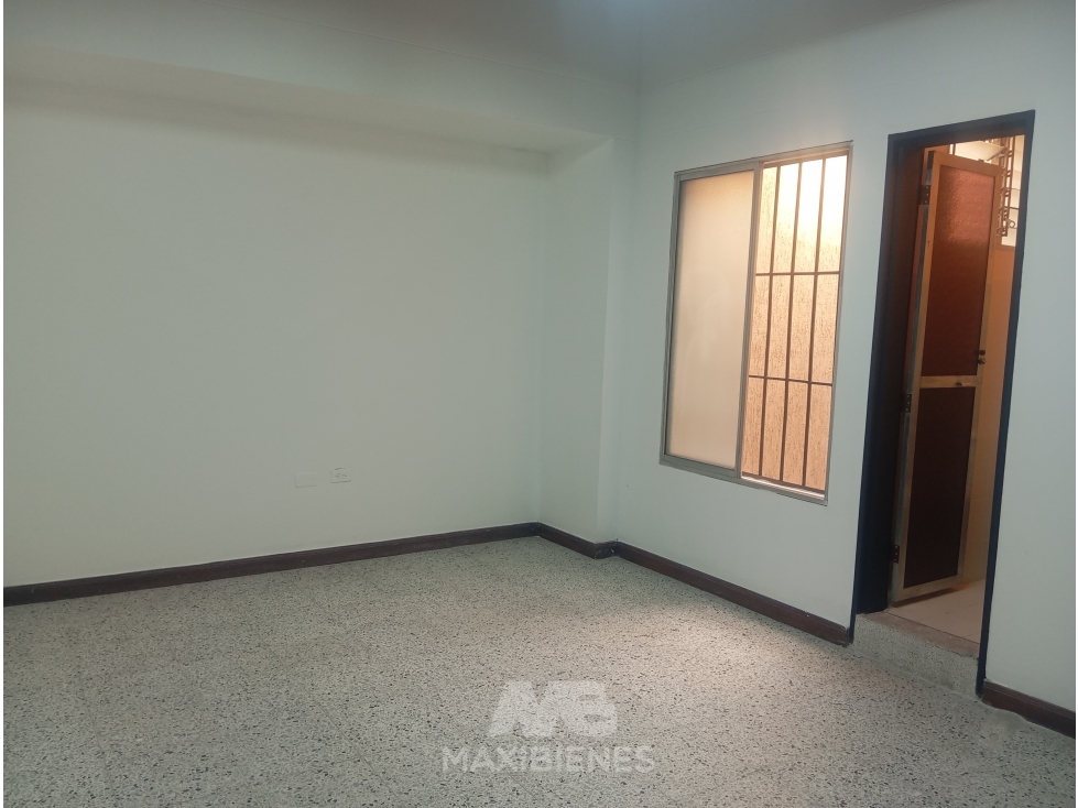 LOCAL PARA ARRIENDO UBICADO EN BELLO — foto 5