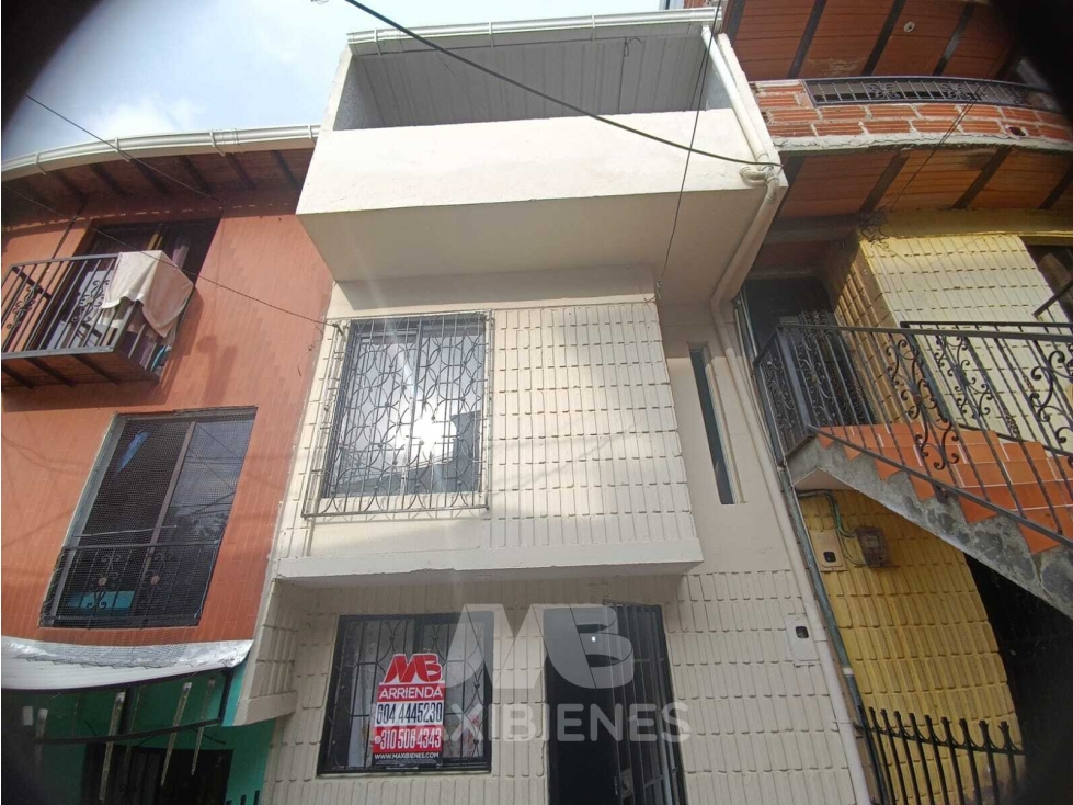 CASA PARA ARRIENDO UBICADO EN BELLO