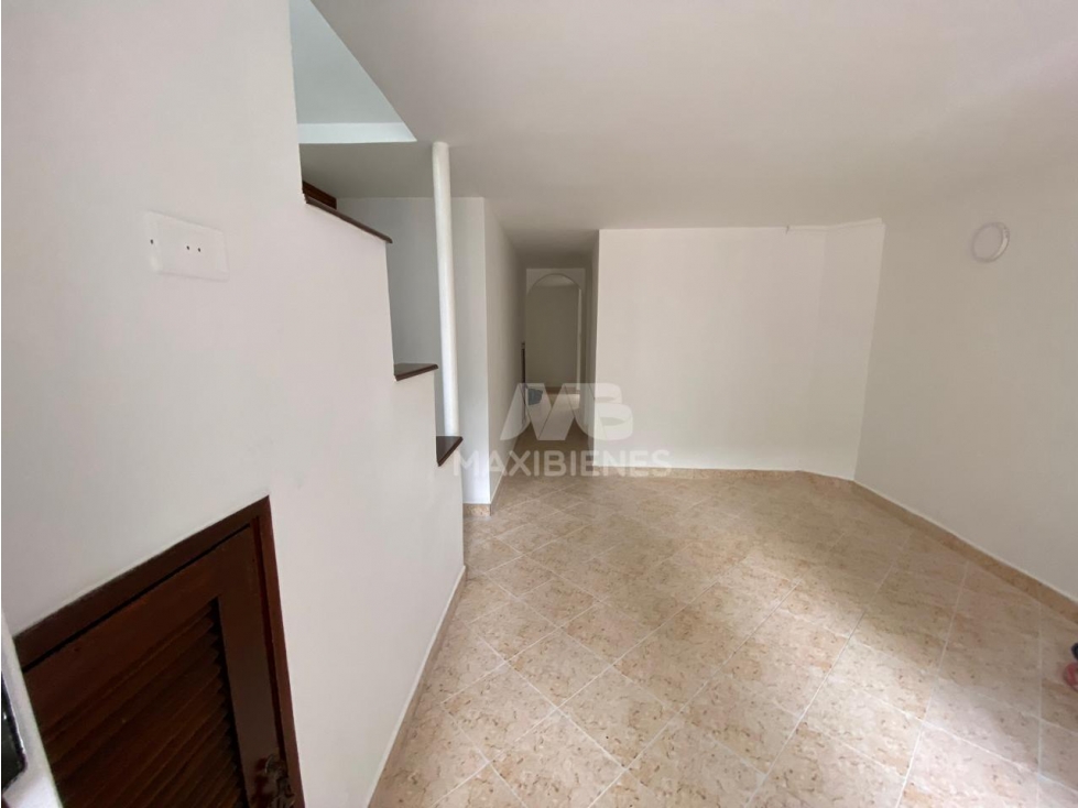 CASA UNIFAMILIAR EN VENTA SECTOR BUENOS AIRES