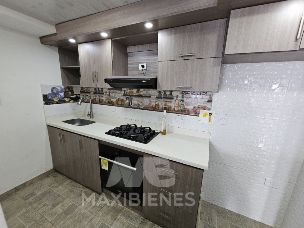 APARTAMENTO PARA ARRIENDO UBICADO EN BELLO — foto 2