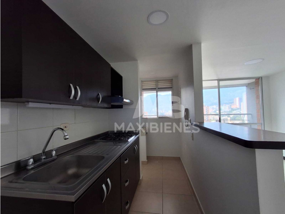 APARTAMENTO EN ARRIENDO UBICADO EN ITAGUI / SURAMERICA — foto 3