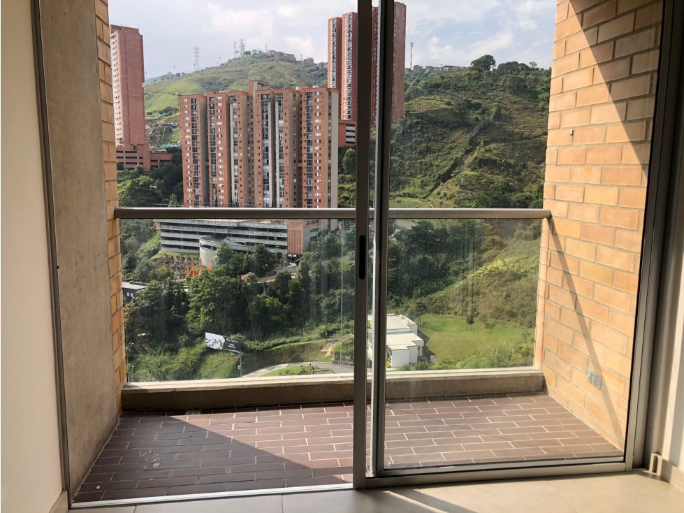 APARTAMENTO EN VENTA EN CALASANZ — foto 3
