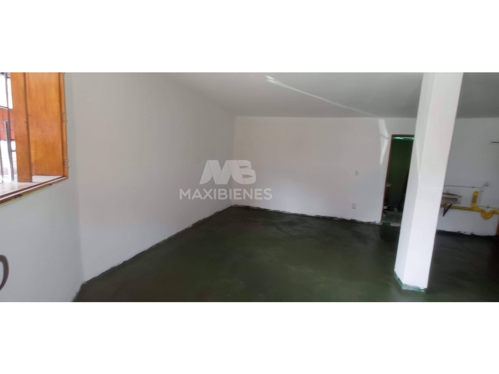 LOCAL PARA ARRIENDO UBICADO EN COPACABANA - 3