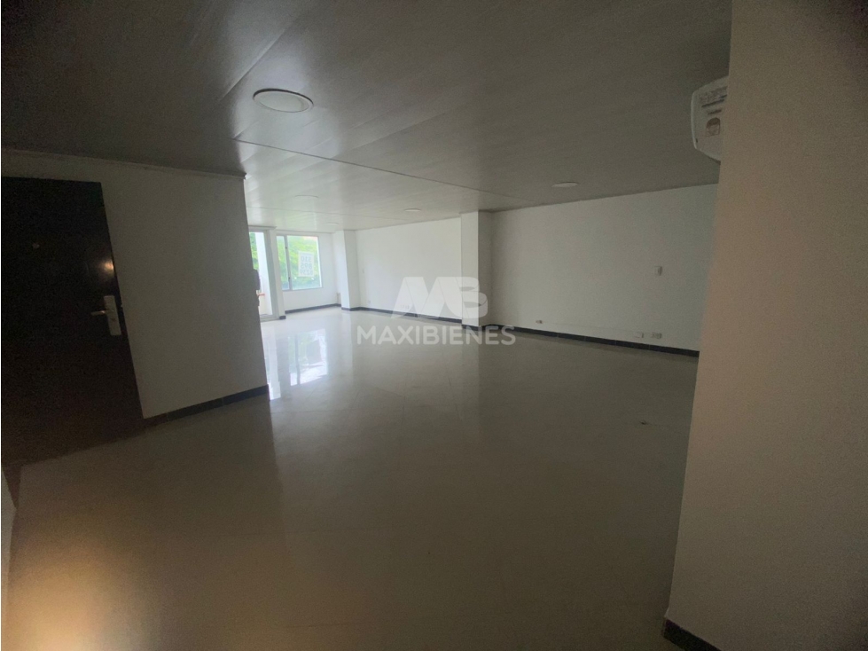 OFICINA EN ARRIENDO EN EL SECTOR LAURELES - 3