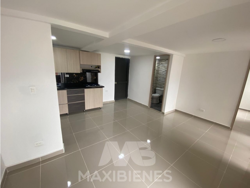 APARTAMENTO PARA ARRIENDO UBICADO EN BELLO — foto 2