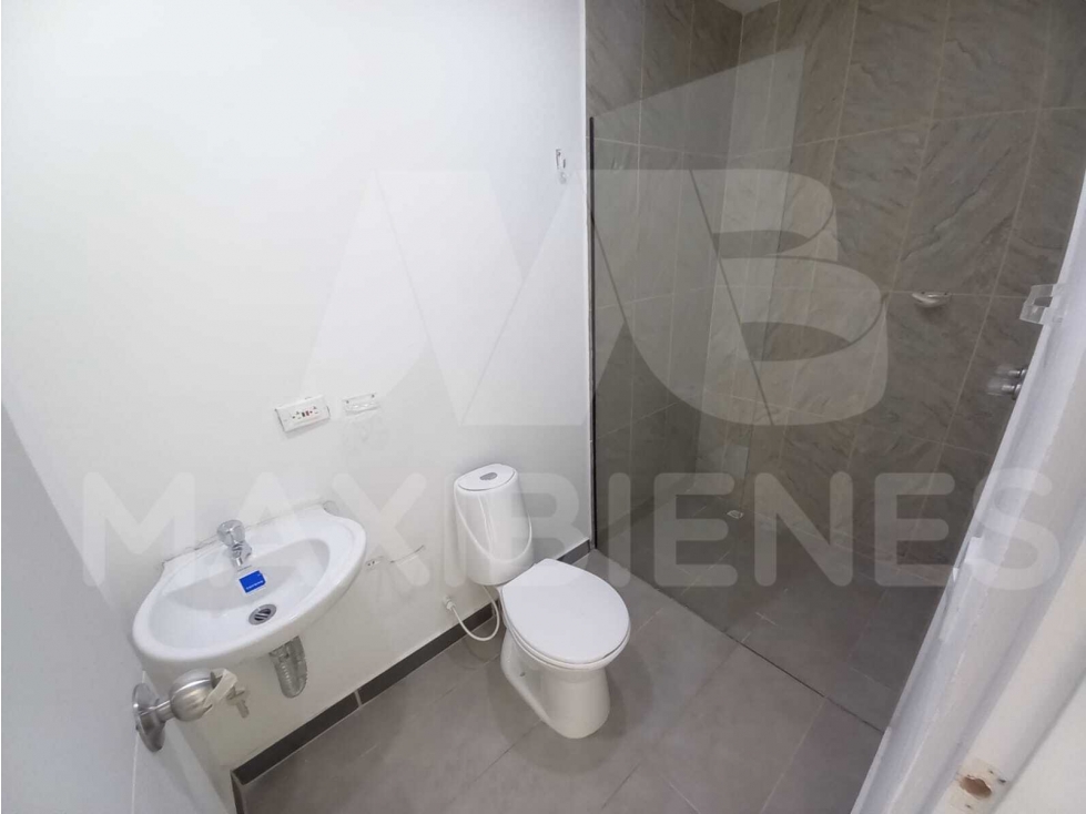 APARTAMENTO EN ARRIENDO EN EL SECTOR DE SAN JAVIER — foto 3