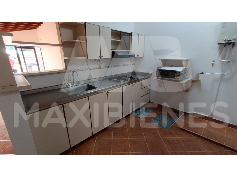 APARTAMENTO EN ARRIENDO EN EL SECTOR DE CALASANZ — foto 5