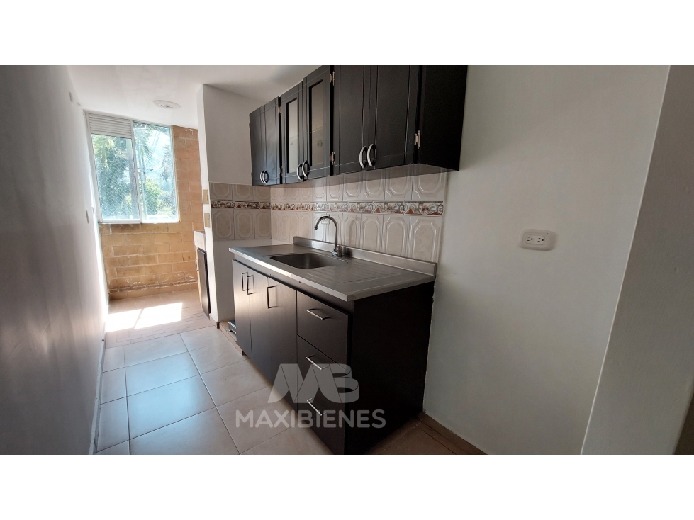 APARTAMENTO PARA ARRIENDO UBICADO EN BELLO — foto 3