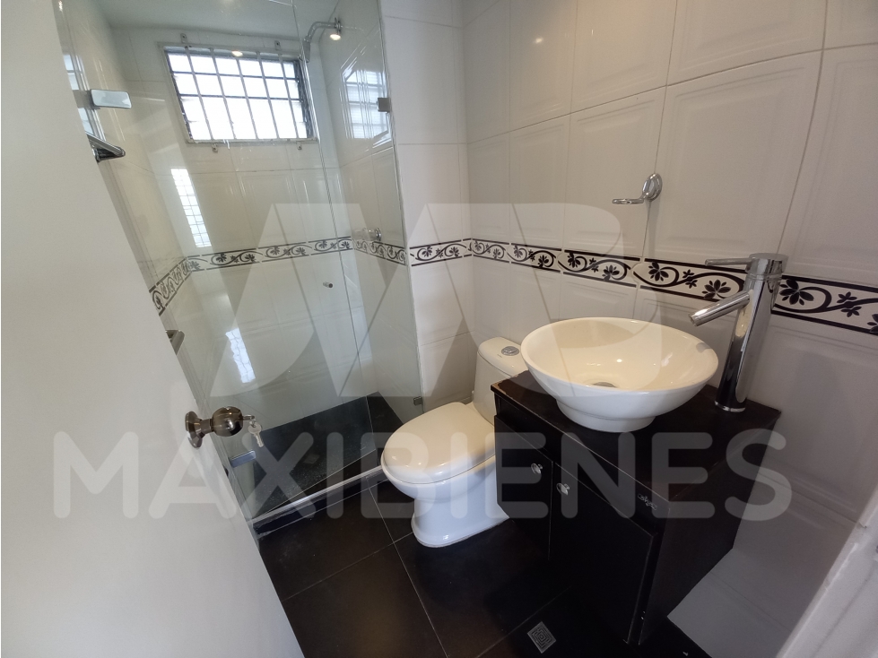 APARTAMENTO EN ARRIENDO EN EL SECTOR DE SAN JAVIER — foto 4