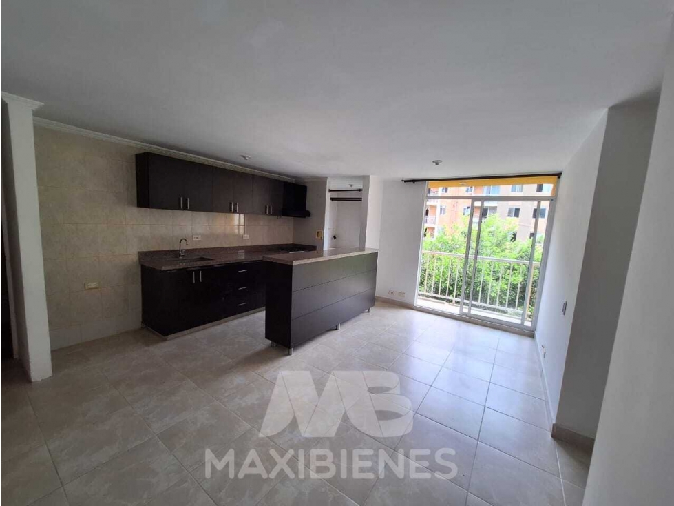 SE ARRIENDA APARTAMENTO EN COPACABANA