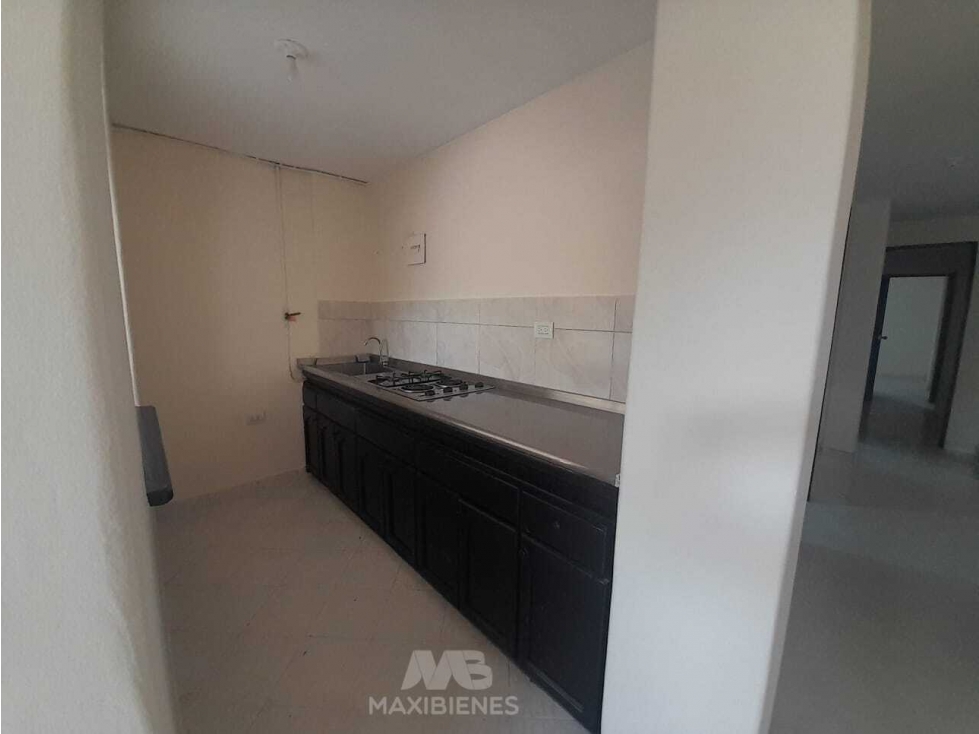 APARTAMENTO PARA ARRIENDO UBICADO BELLO — foto 6
