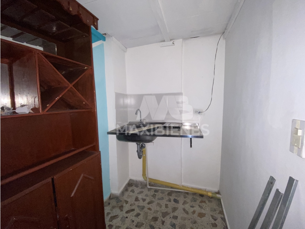 APARTAESTUDIO EN ARRIENDO UBICADO EN ITAGUI / SAN PIO X — foto 4