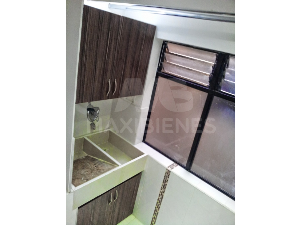 APARTAMENTO EN ARRIENDO EN EL SECTOR DE SANTA LUCIA — foto 5