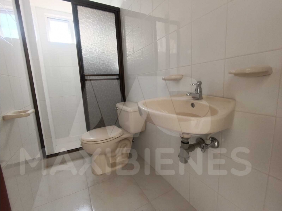 APARTAMENTO EN ARRIENDO EN EL SECTOR DE SAN JAVIER — foto 3