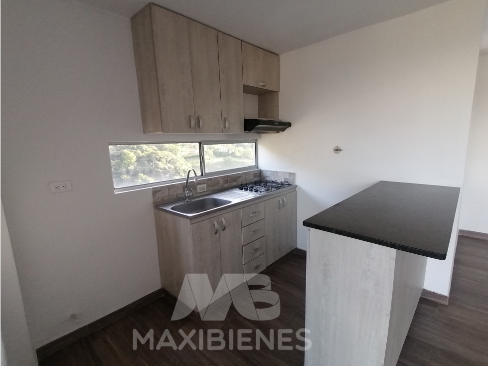 APARTAMENTO PARA ARRIENDO UBICADO EN BELLO — foto 3