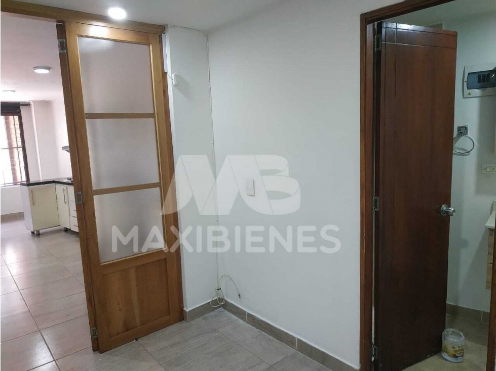 APARTAESTUDIO EN ARRIENDO SECTOR LAURELES — foto 3