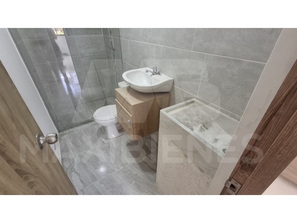 APARTAESTUDIO EN ARRIENDO EN EL SECTOR DE EL DANUBIO — foto 2
