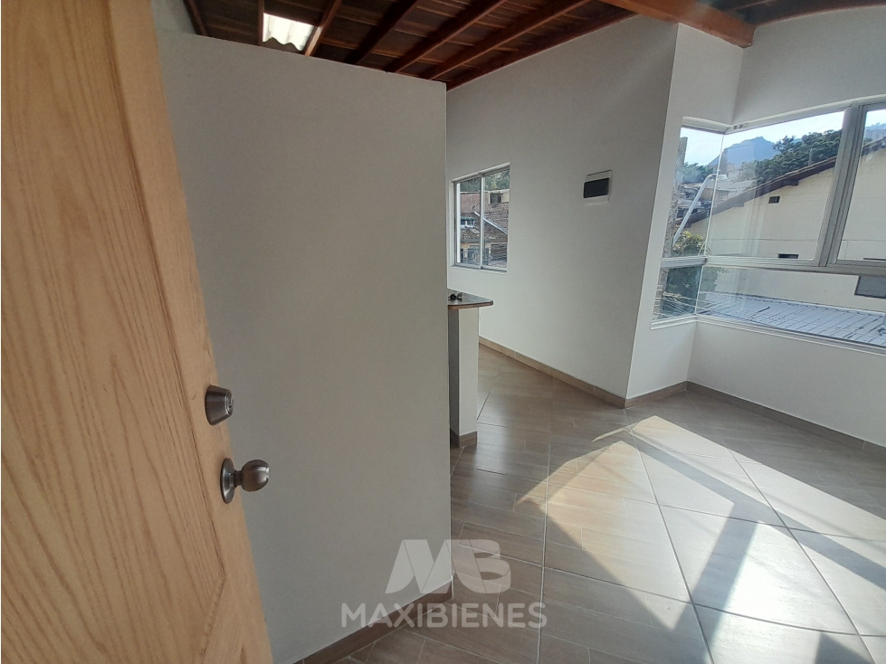 APARTAMENTO PARA ARRIENDO UBICADO EN BELLO — foto 3