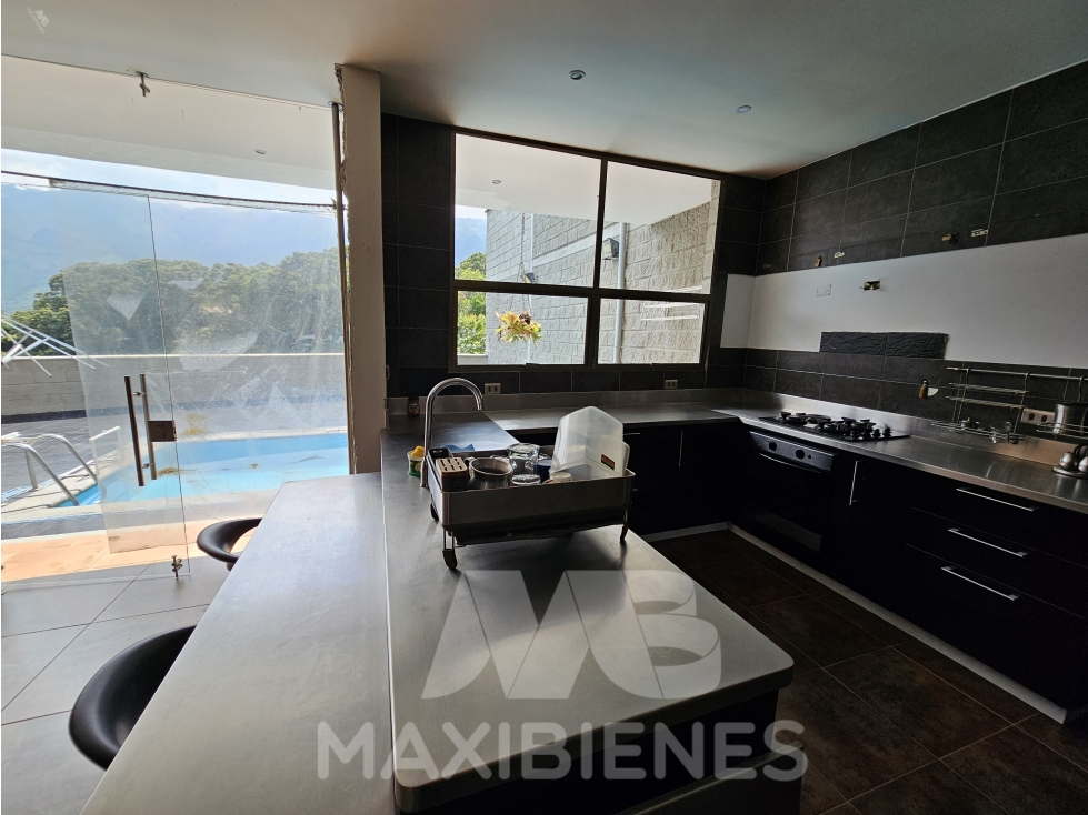 CADA FINCA PARA ARRIENDO UBICADO EN GIRARDOTA — foto 3