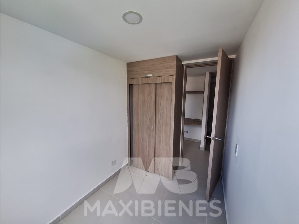 APARTAMENTO PARA ARRIENDO UBICADO EN BELLO — foto 3