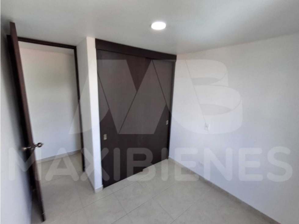 APARTAMENTO EN ARRIENDO EN EL SECTOR DE CALASANZ — foto 3