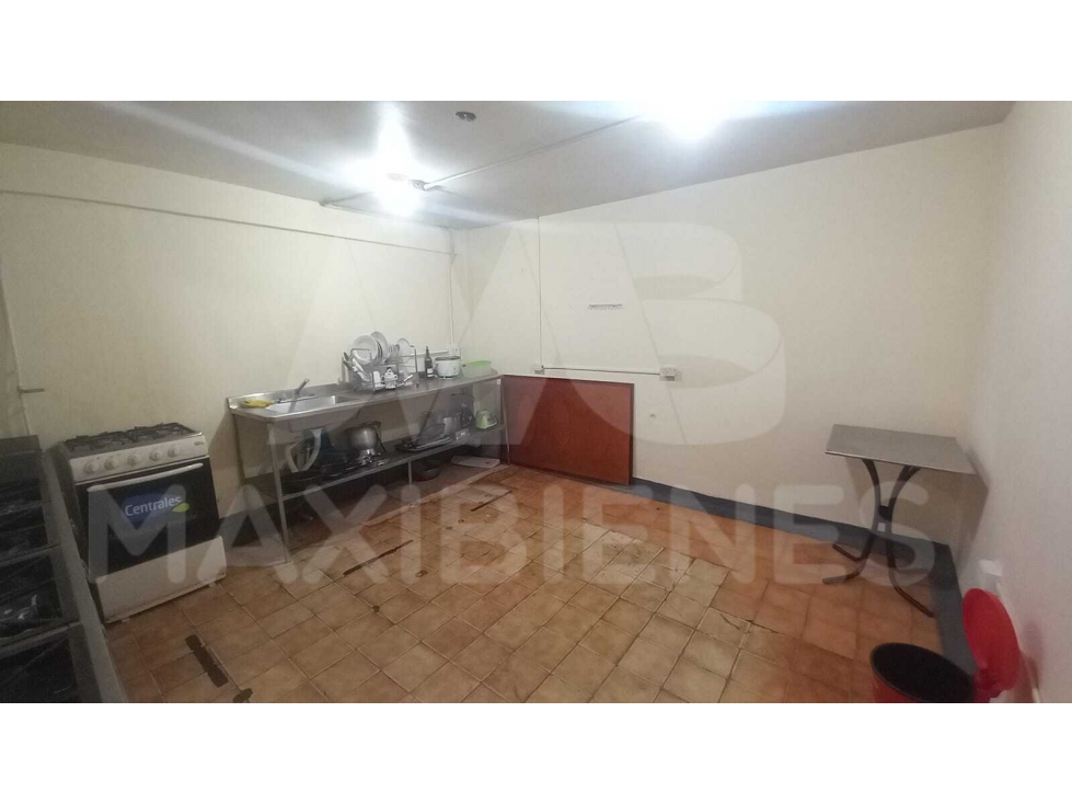 LOCAL EN ARRIENDO EN EL SECTOR DE SAN JAVIER — foto 3