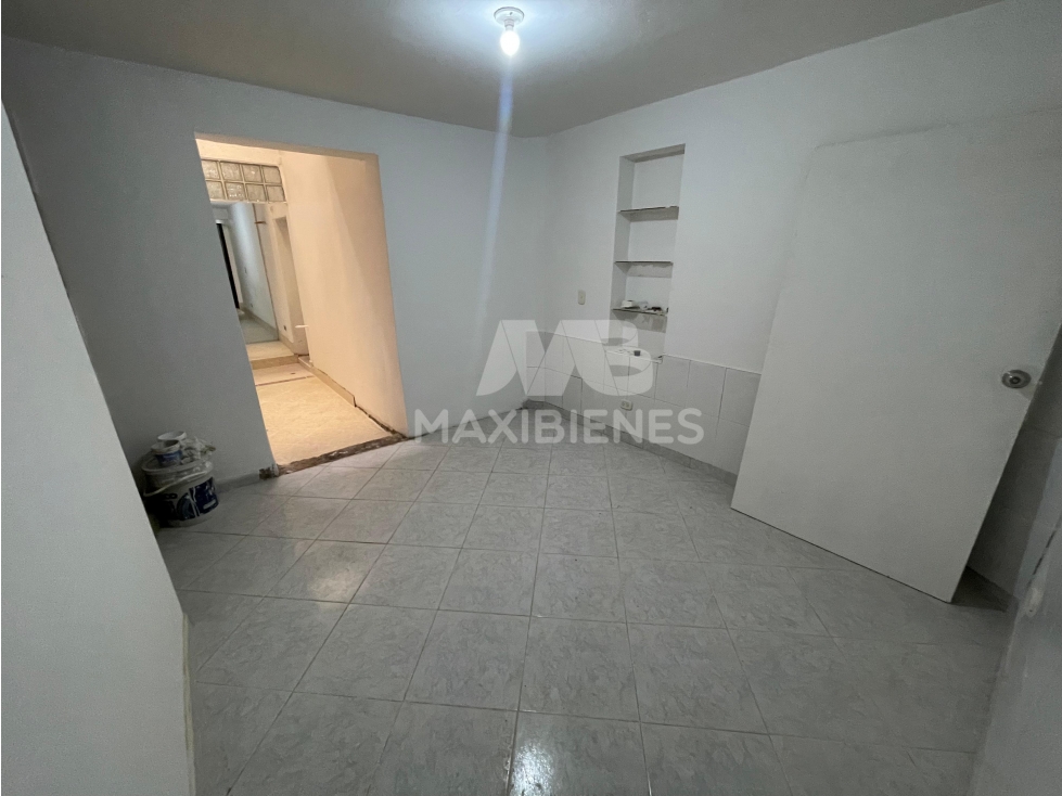 CASA LOCAL EN ARRIENDO SECTOR SAN JOAQUIN — foto 3