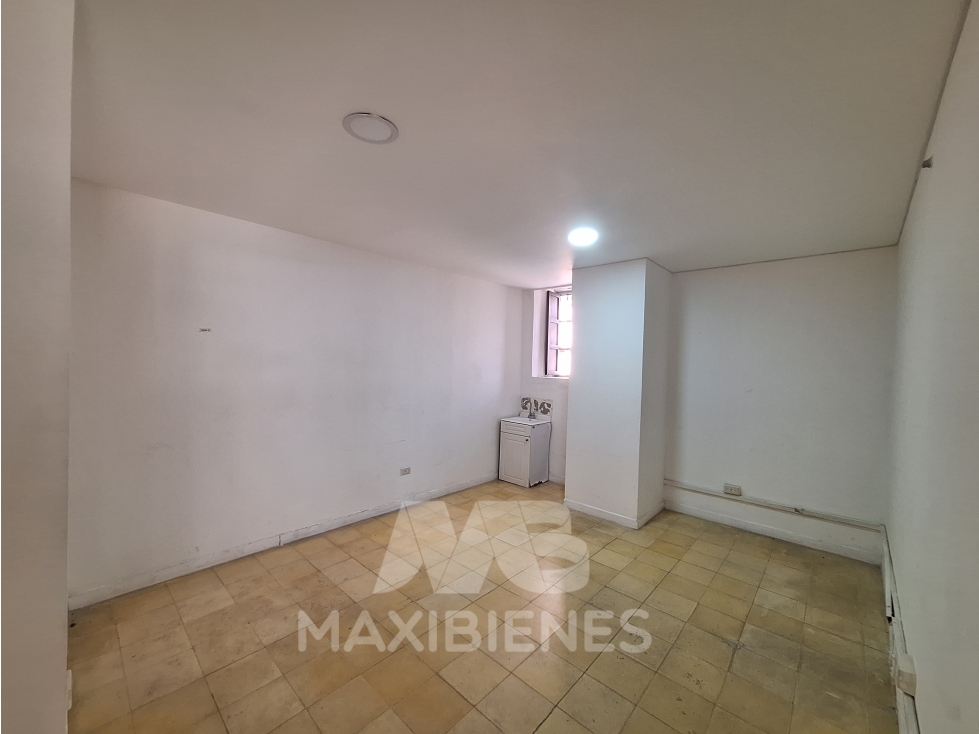 LOCAL PARA ARRIENDO UBICADO EN BARBOSA - 1