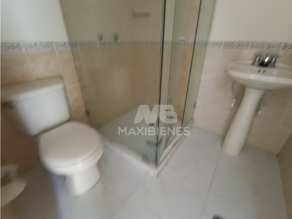 APARTAMENTO EN ARRIENDO SECTOR LAURELES — foto 3