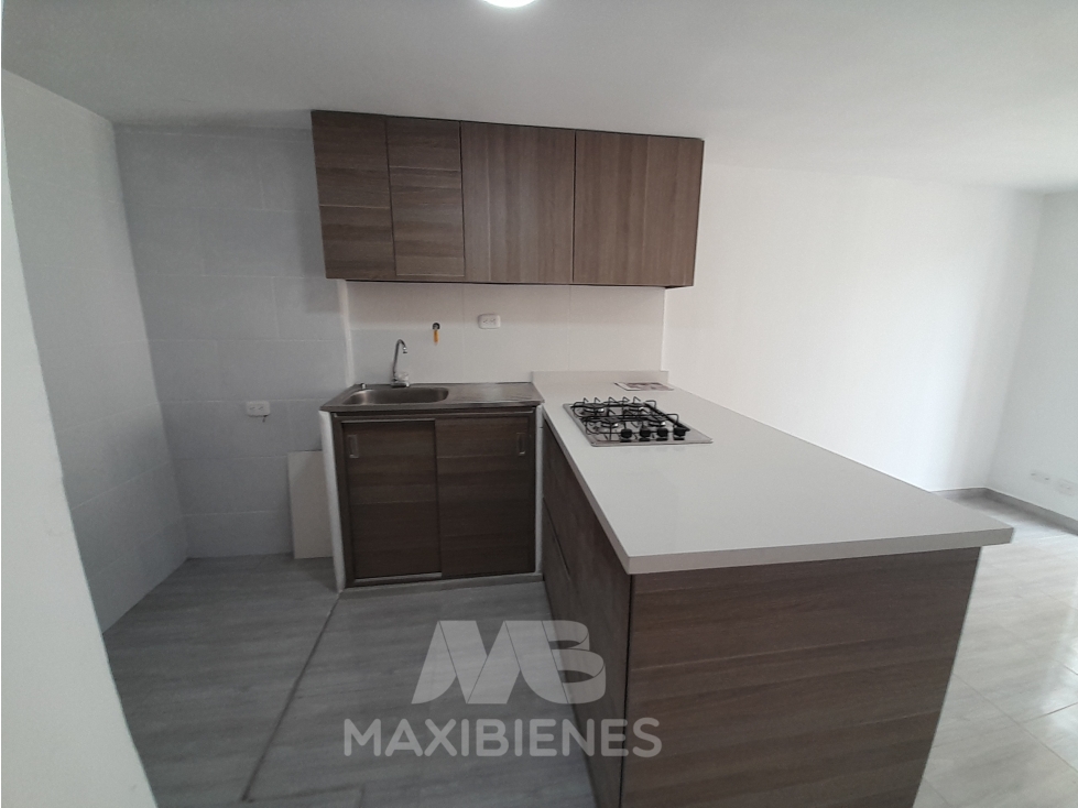APARTAMENTO PARA ARRIENDO UBICADO EN BELLO — foto 4