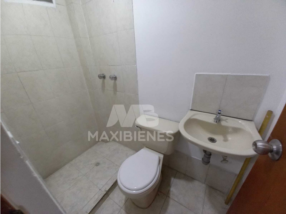 APARTAESTUDIO EN ARRIENDO SECTOR LAURELES — foto 3